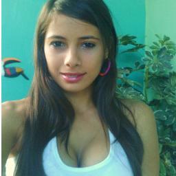 LuiiRojass's profile picture. Cardenalera, Guzmanera, Barca después de mi Vinotinto! Pertenezco a la mitad del país que piensa distinto. Tengo a Dios a la costilla y quien me va a parar? ❤