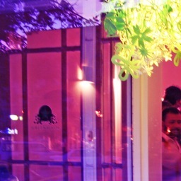 greenroomsalon's profile picture. 924 1/2 Massachusetts Street (785)749-1460