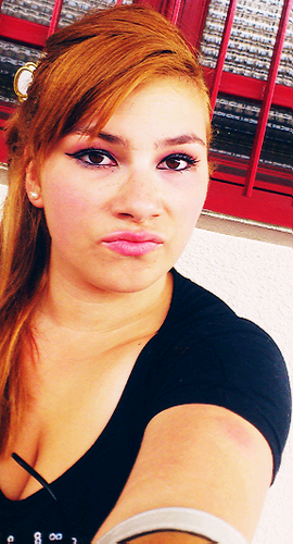 shadeechebli's profile picture. 