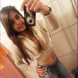 '' 14 anoos ,,ciumentaa ,, chataa , & ffeliz:)