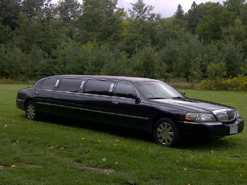 Boulevard Limousine. Airport transfers, Weddings, Proms,  Night on the town. Call us at 5198868090.