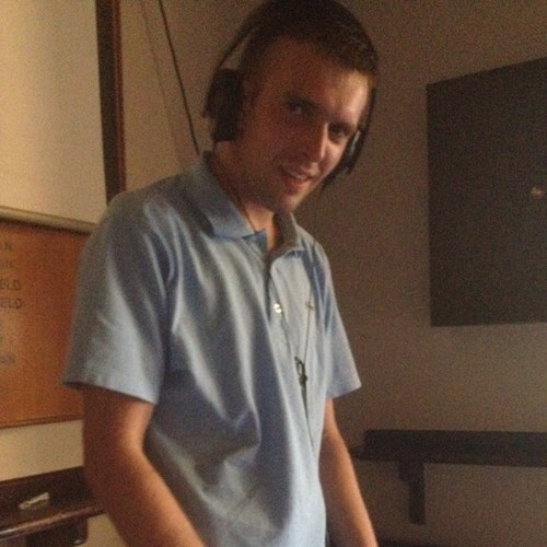 CATCH ME ON http://t.co/vbMayBPH or106.8fm EVERY SUNDAY NIGHT 3-5am http://t.co/qwMl1PfI http://t.co/n8ESlr9D @djbigbeatz1
