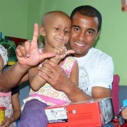 Amo o LUCAS MOURA sem medidas,tudo por ele, Criado dia 11/08/11, para dedicar o meu amor pro LUCAS.  28/07/12 realização de um sonho =')