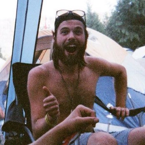 Livin' the dream in bdong mbtooba. I like to grow beard and LOVE SATAN. FSU muuhfucka!