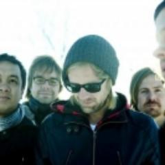 switchfootFCBR's profile picture. Em homenagem aos surfistas de san Diego para todos aqueles que curtem o switchfoot no BRAZIL.rock/band para cristãos e não cristãos.
