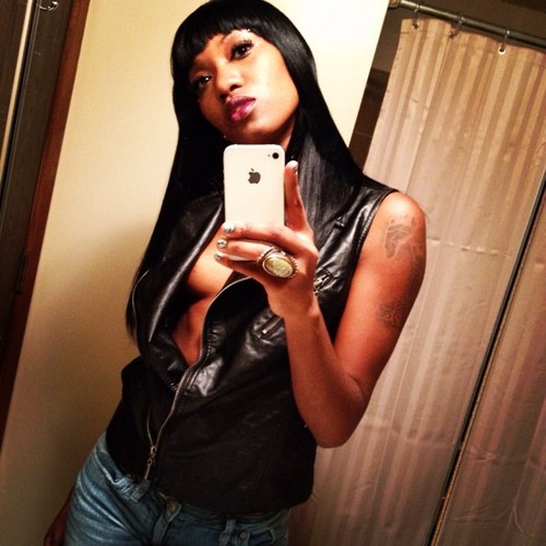 24 year old THREAT to these Hoes..., @rihanna is the Only 1 with that KEY to my ❤