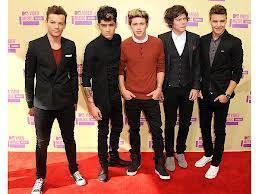 It has Directioners in Trinidad too you know! All Directioners Follow us pleasee :DD btw We ♥ One Direction :$$
