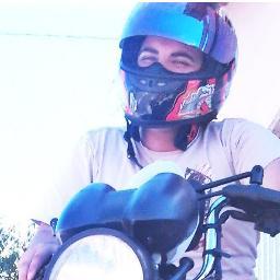 COLA NA GRADEE. VAMU TROKA IDEIAA . SO NAO SE  ILUDEE . O K A Y RS