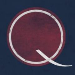 Quem olha para fora sonha, quem olha para dentro acorda