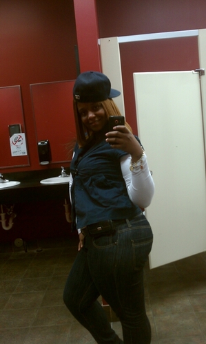 strong minded, always about my shit, dont take no bs oh and yea BEAUTIFUL