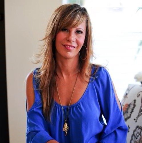 Owner/Colorist of The Grateful Head Color Studio and Salon