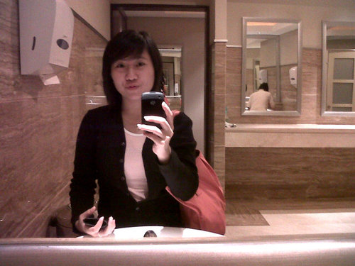 unyilmarunyil's profile picture. pecicilan n bawelll.. luv chocolate soooo mucchhh...^^