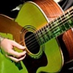 Hi guys, I’m an ASU student, majoring in business. I love to play guitar and tennis. I’m here to meet new people. So if you follow me, I’ll follow you!