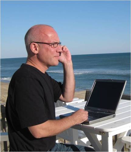 Independent. IT engineer. Space and weather junkie. I get to work hard at non-profits for no pay.