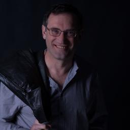 As a coach, facilitator, speaker, trainer and business consultant, I focus on enabling individuals, teams & organisations embrace change with power and purpose.