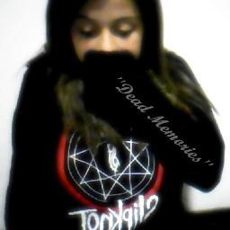 Amoo W /3