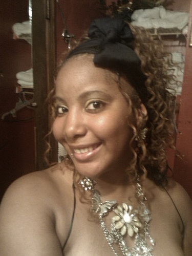 #Team Fk a Nigga #Team CollegeGirL#Team Boosie #Team SexY #Team Freaky..Just a real chick who keeps to herself..