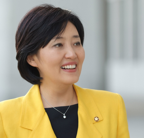 최종병기, 박영선