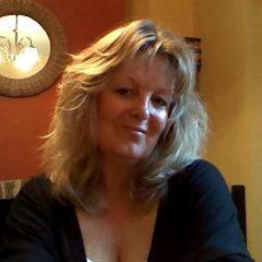 joannaaalam's profile picture. Joanna is a Spiritual and Intuitive Life Coach, helping you find that special place inside yourself