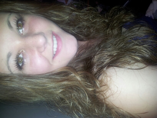 laurakeetman's profile picture. 