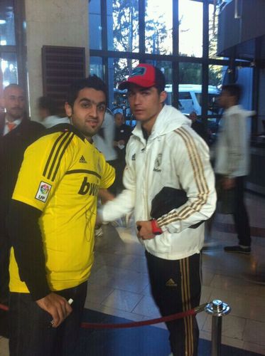 employee in koc. A madridista since 1996 . instagram : q8_madridista