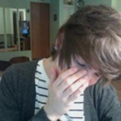 I'd like to think I'm the OFFICIAL @deefizzy ROLEPLAY account.