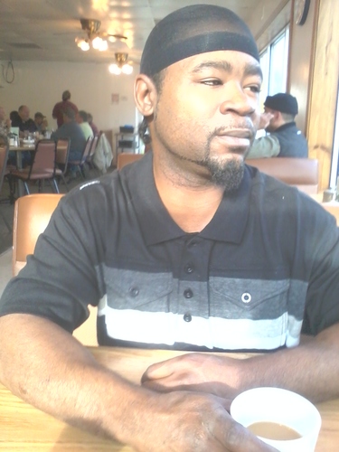 LORENZO29's profile picture. MARRIED,FATHER OF TWO,HARD WORKING...THATS ME