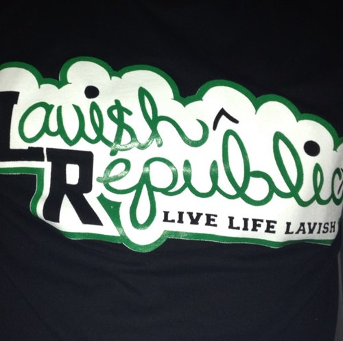 We are here to Spread the Motivational, inspirational, and heart felt words that many usually never get to hear... We are Lavish Writers.....