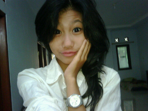 TiaraGadiz's profile picture. Hidup itu indah jika kita berfikir positif