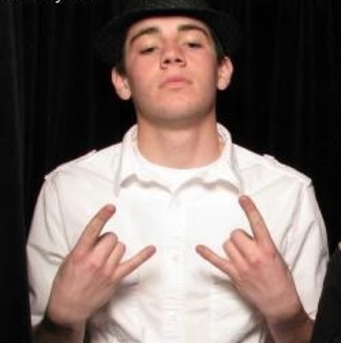 jepolos's profile picture. Instagram: @Mr_Jepolos ... kik: echoVINNYecho .... xbox! I LOVE CAMERON JEPOLOS