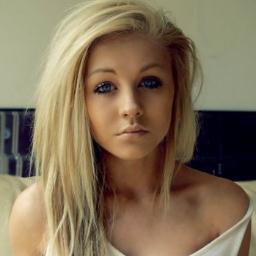 «I'm not beauty queen, I'm just beautiful me.» 
Oned saved me ♥