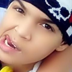 Luquete, que tem um amor maior que o ∞ pelo @lucassantossbt ! Seguida & Respondida por ele ♥ / Parcerias: @EquipeLovaticBR @ChayLovato
