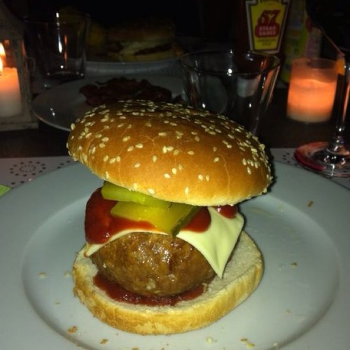 agentflyaz's profile picture. 