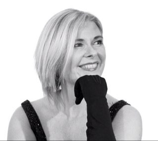 Regular jazz evenings in Loughborough hosted by Lizzie Cooper & her trio, with special guests.