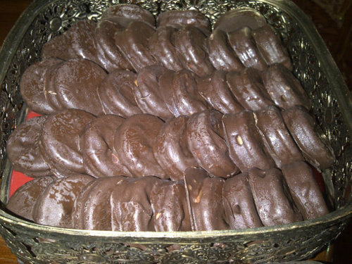 Dark,white,milk chocolate with biscuit & more♥♥€ 2 order call.0541319373