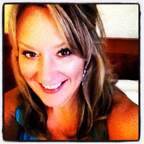 lauricourtright's profile picture. 