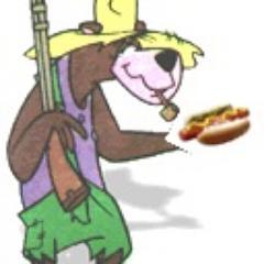 Venha comer um lanche diferenciado...Atendemos pela telentrega no fone 34310811!!!