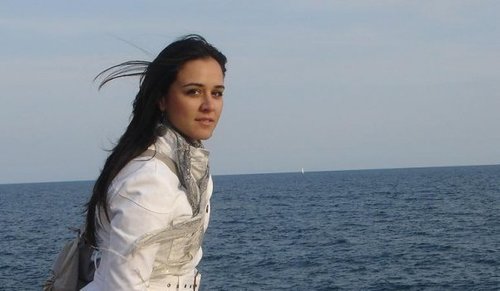 En constante evolución... aprendiendo de todo. Emprendiendo lo que se puede.... Antes inocente, en rebeldía! ;D