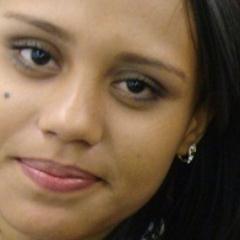 19 anos, estudante de engenharia e tomateira.