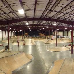 Ollie's Skatepark. Awesome indoor Skatepark... http://t.co/lHHEvjrj3u!
859-525-9505