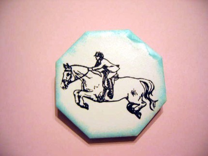 navybluecrafts's profile picture. SAHM to 3 month old boy, wife, horse owner, crafter with an Etsy store specializing in horse magnets