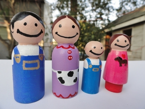 At the Traveling Toy Shop, we create handcrafted and heart-filled toys for your child's ever growing imagination.