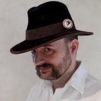 Stefan Albrecht (@leonarddaquirm) Twitter profile photo