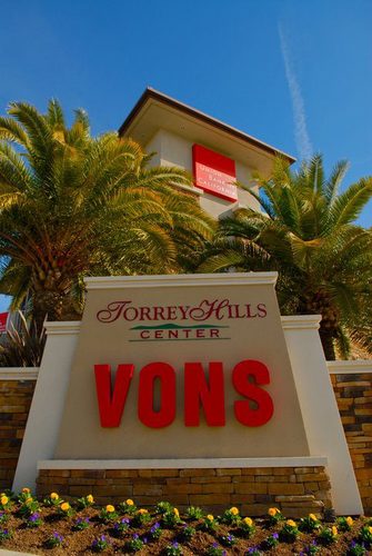 A Grocery Anchored, Community-Oriented, Neighborhood Shopping Center.  Located at the intersection of Carmel Mountain Road and East Ocean Air Drive.