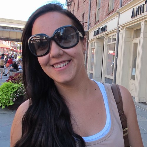 toriwoman's profile picture. 