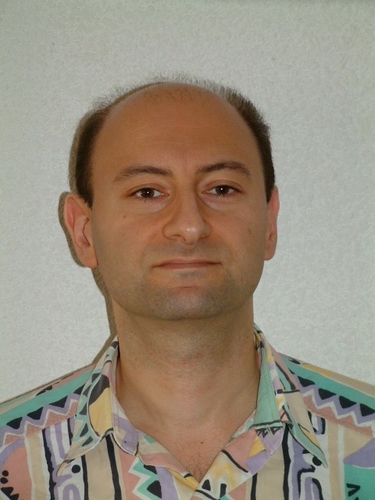 Aphoriste génial (mais méconnu). Objecteur de confiance.
Mes écrits n'engagent (au mieux) que moi (et encore, à condition de ne pas m'attirer d'emmerdes...).