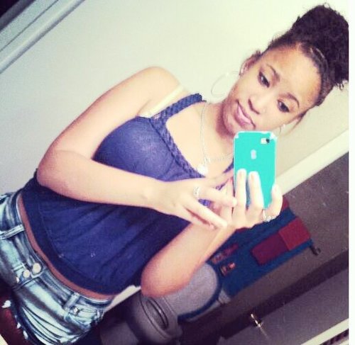 Marrisa's the name ! TeamTaken ! TeamKilo all day ! Teamlightskin !
