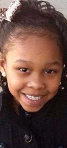 My name is jaelynn , i am 4 . My Daddy is @AintThatRay_Tho.My Beautiful mommy @Lquaaa #single #parody