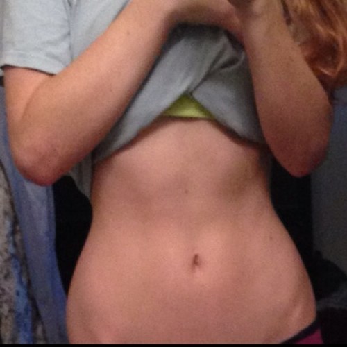 #vegan nutrition major, runner, lifter, nerd. My passion is helping people. 23 years old, recovered anorexic going strong! Ask me anything..I'm here to help