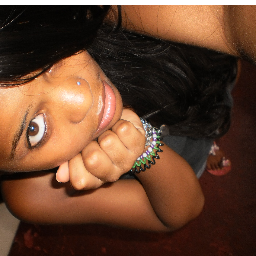 Nome:Bianca Heloisa,apelido:Biih,15 aninhos,Geminiana,Bela Vista -PR,  miguxa da @LariiChiarato criaturinha que eu AMO *--*